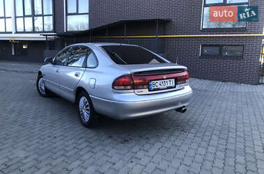 Хэтчбек Mazda 626 1994 в 