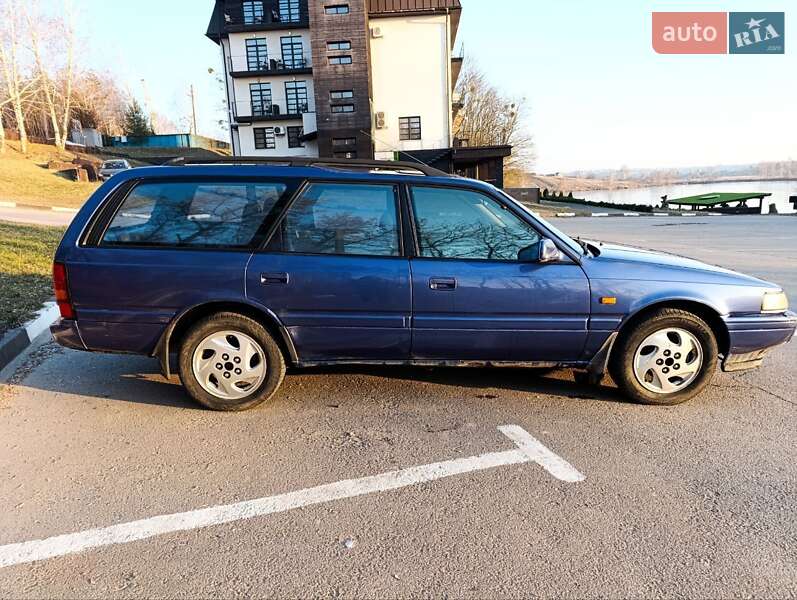 Універсал Mazda 626 1995 в Рівному