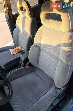 Універсал Mazda 626 1995 в Рівному