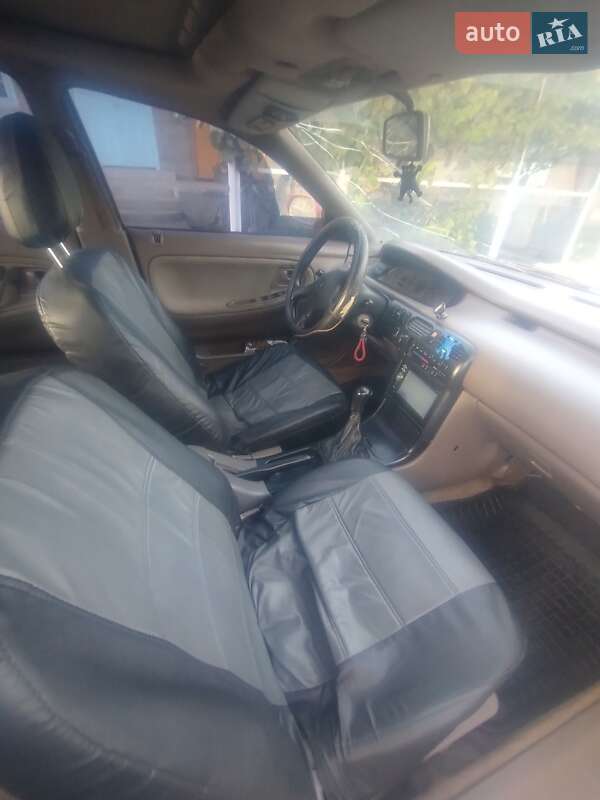 Хэтчбек Mazda 626 1993 в Татарбунарах