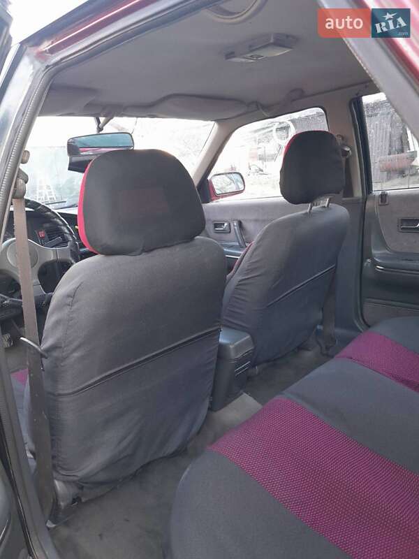 Хэтчбек Mazda 626 1991 в Черновцах фото 4 Хэтчбек Mazda 626 1991 в Черновцах