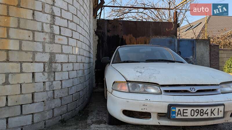 Хэтчбек Mazda 626 1992 в Днепре