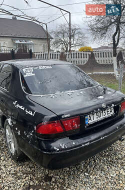 Седан Mazda 626 1992 в 