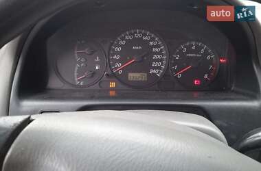 Универсал Mazda 626 2000 в 