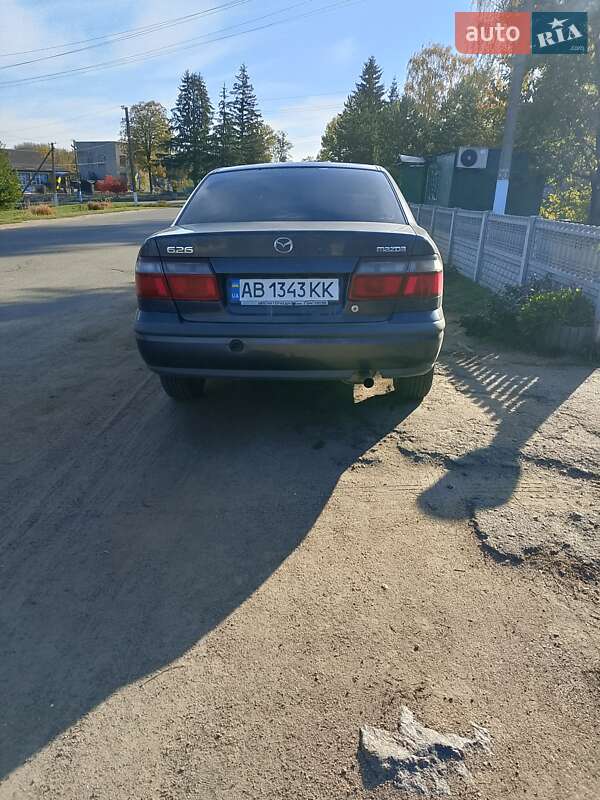 Седан Mazda 626 1997 в Теплику