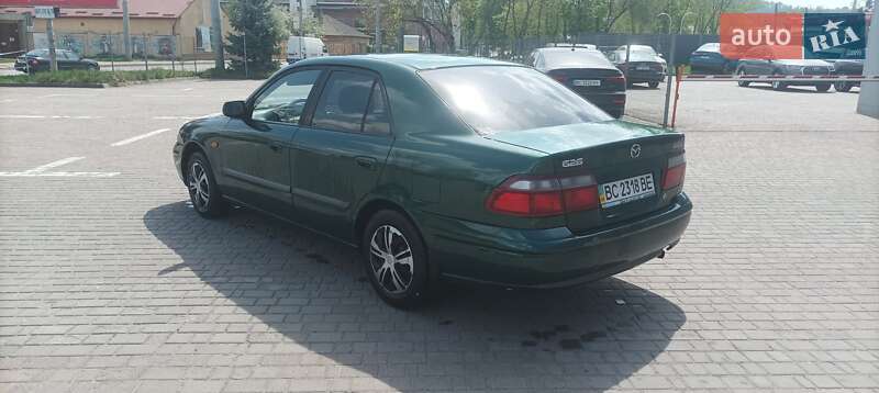 Седан Mazda 626 1998 в Львові