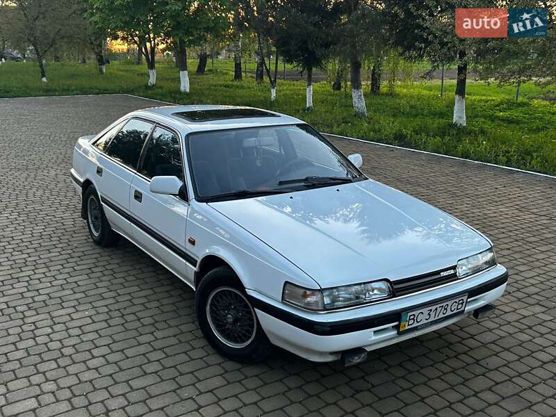 Седан Mazda 626 1991 в Самборі