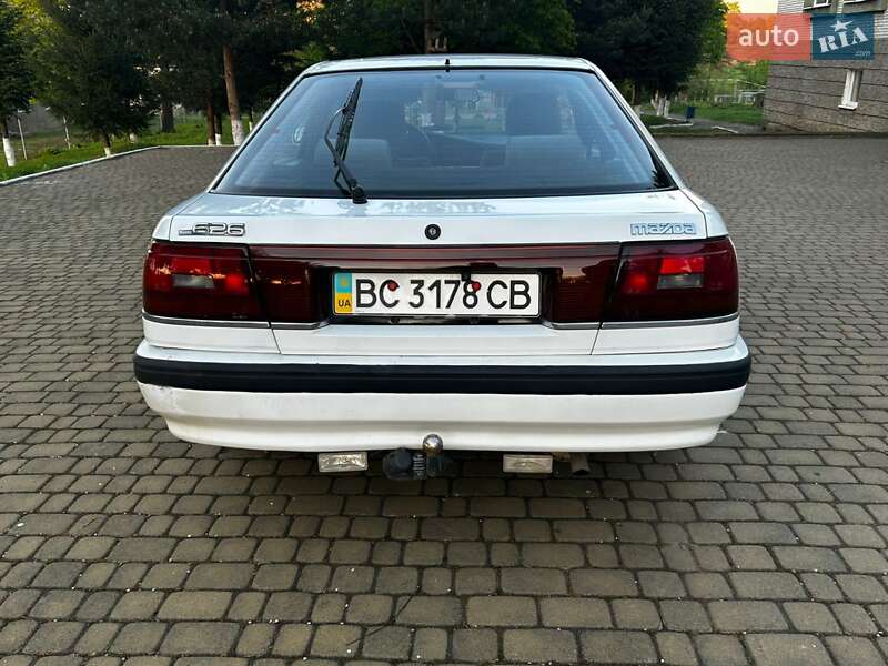 Седан Mazda 626 1991 в Самборі