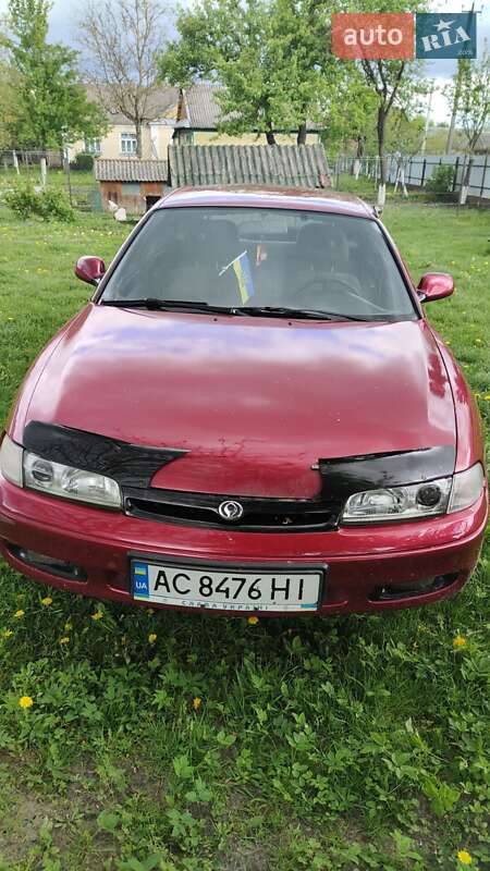 Седан Mazda 626 1994 в Любомле