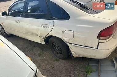 Седан Mazda 626 1993 в 