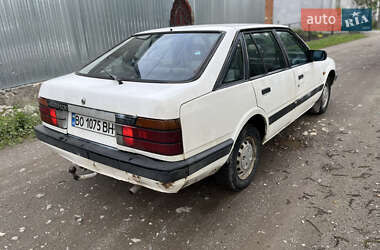 Хэтчбек Mazda 626 1986 в 