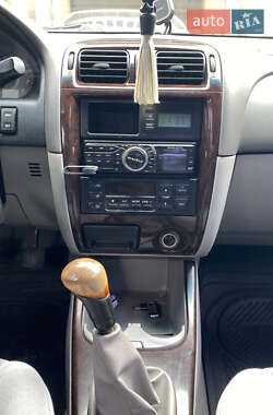 Седан Mazda 626 2002 в 