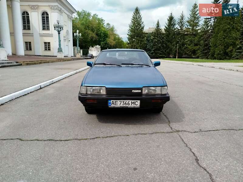 Хетчбек Mazda 626 1986 в Жовтих Водах фото 2 Хетчбек Mazda 626 1986 в Жовтих Водах