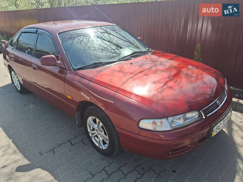 Хэтчбек Mazda 626 1995 в 