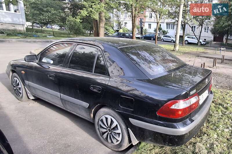 Mazda 626 2001