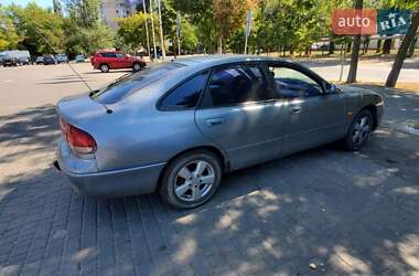 Хетчбек Mazda 626 1993 в 