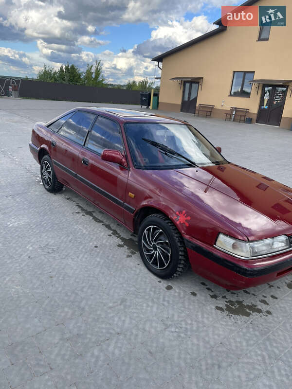 Хэтчбек Mazda 626 1992 в Копычинце