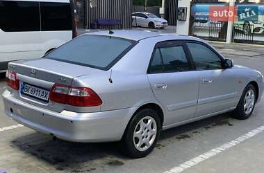 Хэтчбек Mazda 626 2000 в 