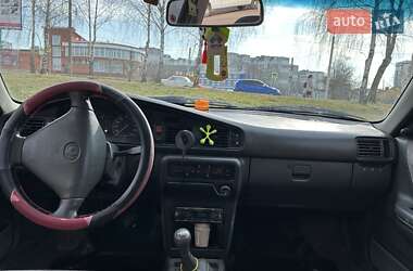 Универсал Mazda 626 1996 в 