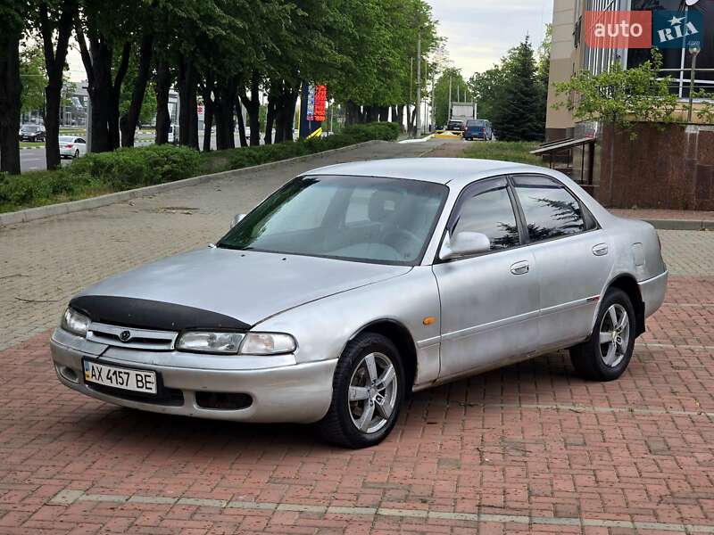 Седан Mazda 626 1993 в Харкові