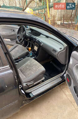 Хэтчбек Mazda 626 1994 в 