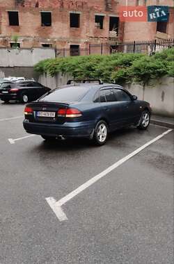 Хэтчбек Mazda 626 1997 в 