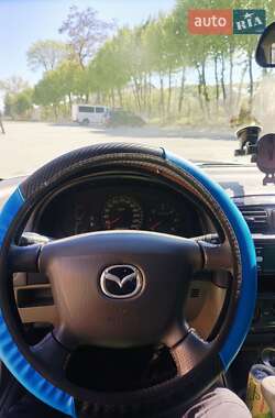 Седан Mazda 626 1999 в 