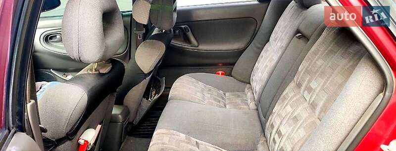 Универсал Mazda 626 1993 в Павлограде