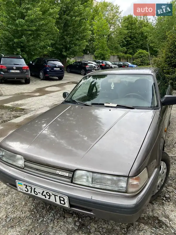Mazda 626 1989