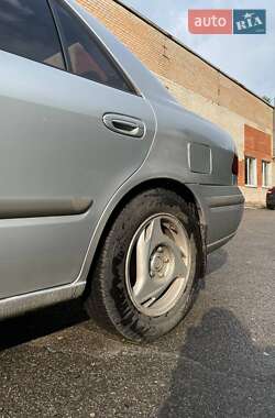 Седан Mazda 626 1999 в 