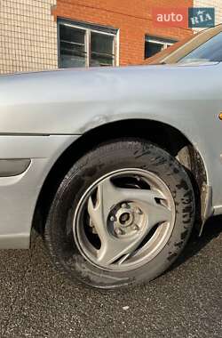 Седан Mazda 626 1999 в 