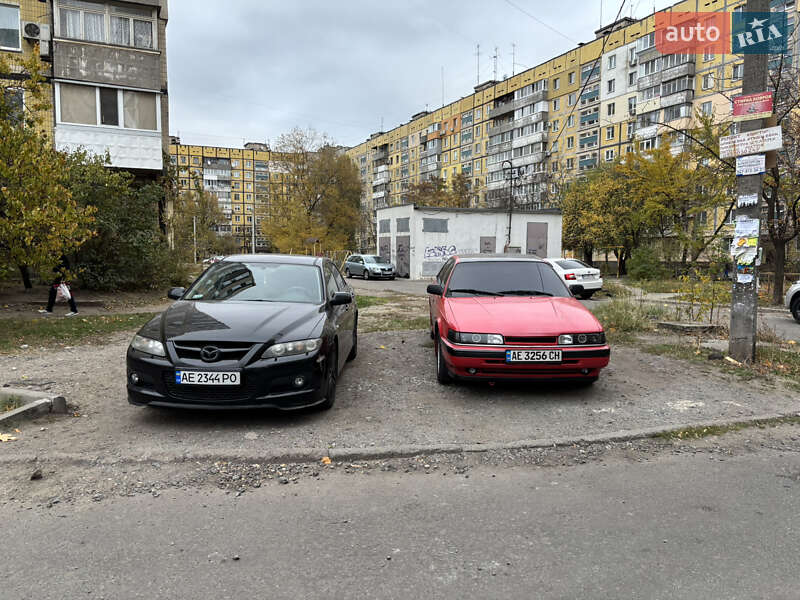 Хэтчбек Mazda 626 1989 в Днепре