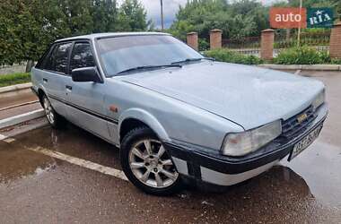 Хэтчбек Mazda 626 1987 в Ромнах