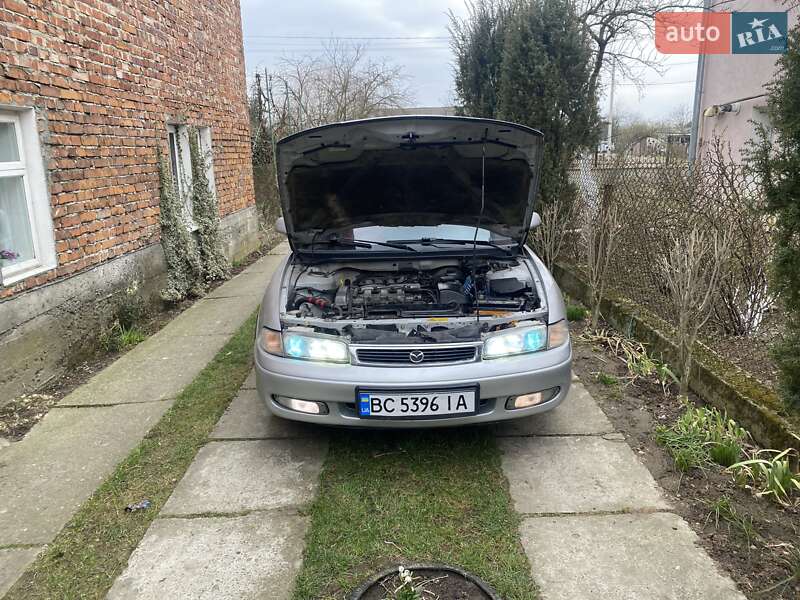 Седан Mazda 626 1995 в Львове