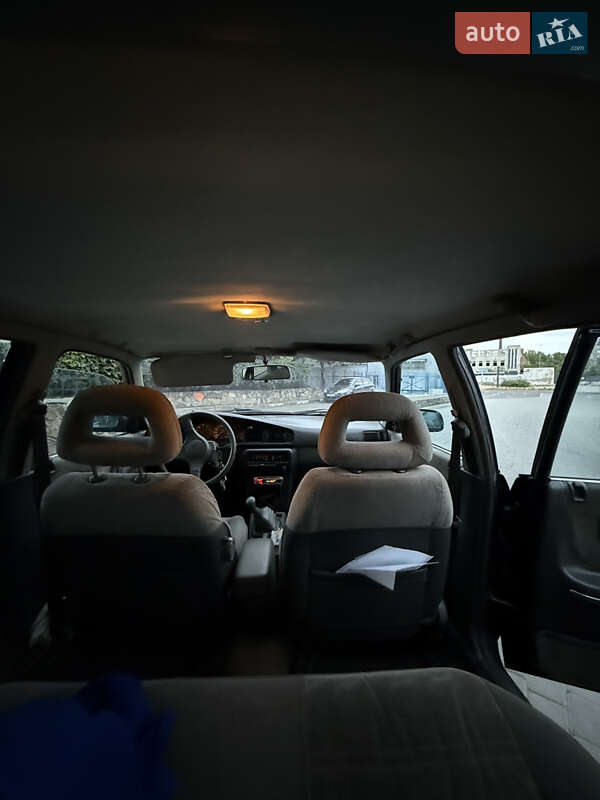 Седан Mazda 626 1991 в Миколаєві