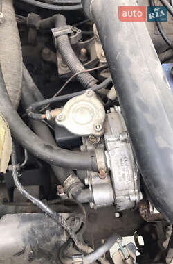 Хэтчбек Mazda 626 1990 в 