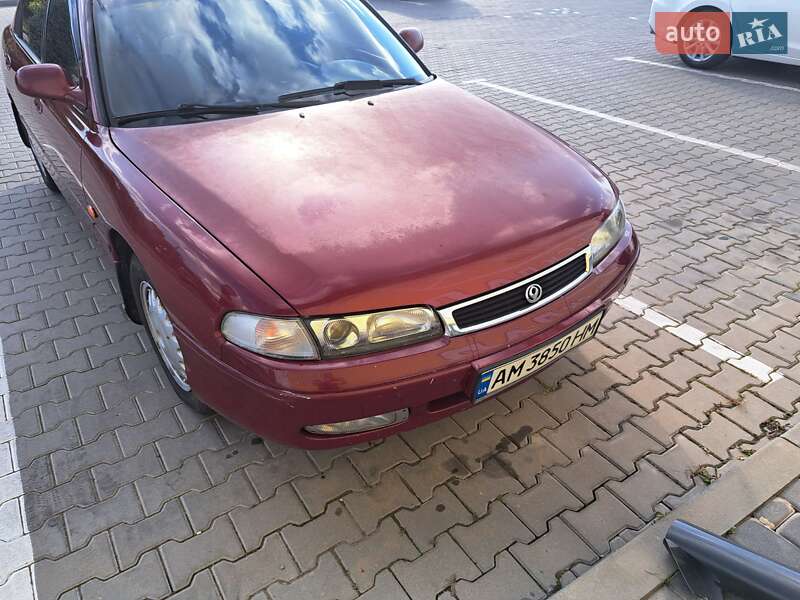Седан Mazda 626 1996 в Вінниці