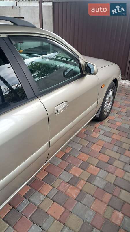 Универсал Mazda 626 2000 в Кагарлыке