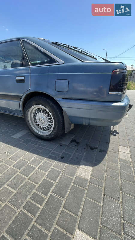 Хэтчбек Mazda 626 1989 в Николаеве фото 2 Хэтчбек Mazda 626 1989 в Николаеве