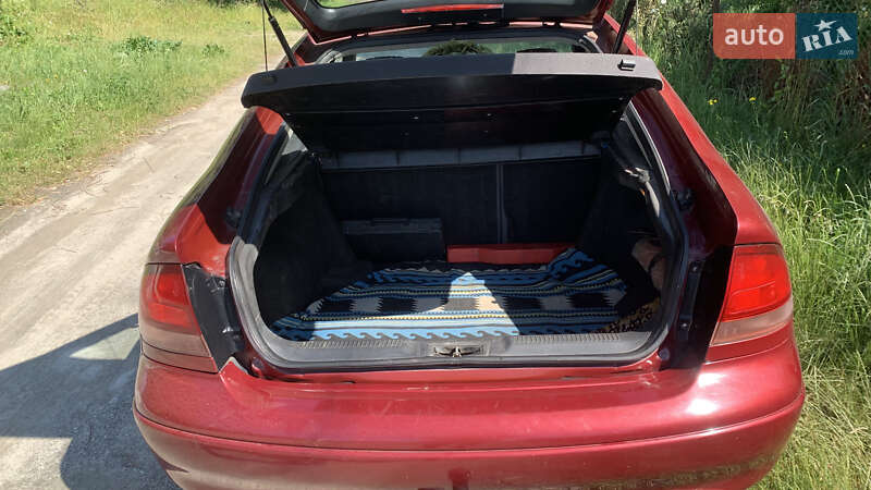 Седан Mazda 626 1998 в Львове