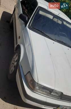 Седан Mazda 626 1990 в Одессе
