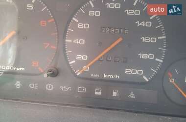 Седан Mazda 626 1990 в 
