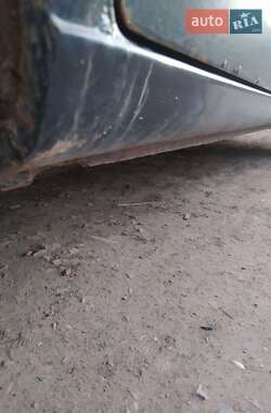 Хетчбек Mazda 626 1999 в 