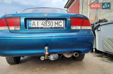 Седан Mazda 626 1993 в 