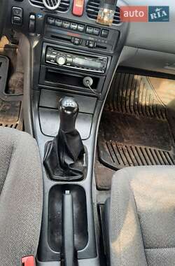 Седан Mazda 626 1993 в 