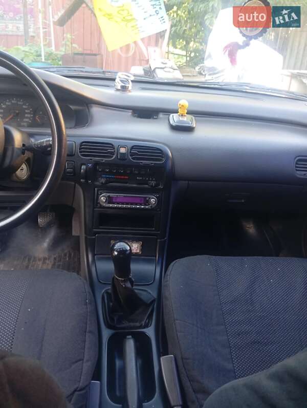 Хэтчбек Mazda 626 1993 в Калиновке