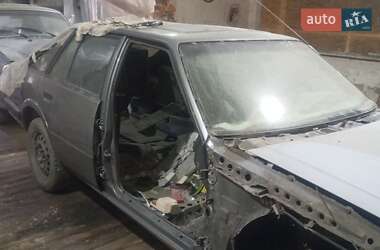 Хэтчбек Mazda 626 1986 в Харькове