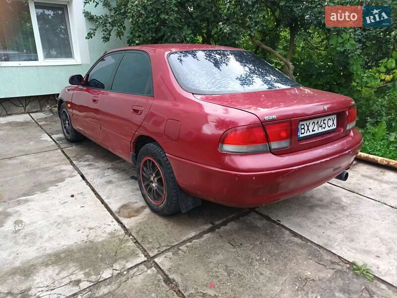 Седан Mazda 626 1992 в Кам'янець-Подільському