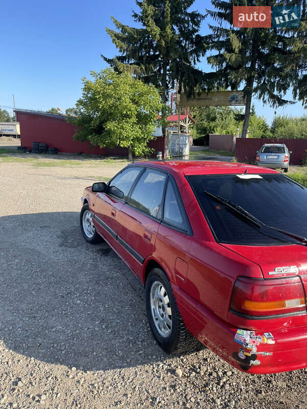 Хэтчбек Mazda 626 1992 в Снятине