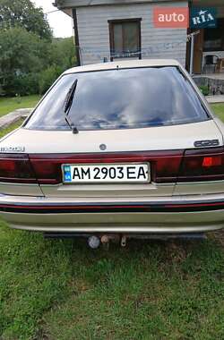 Хетчбек Mazda 626 1990 в Житомирі